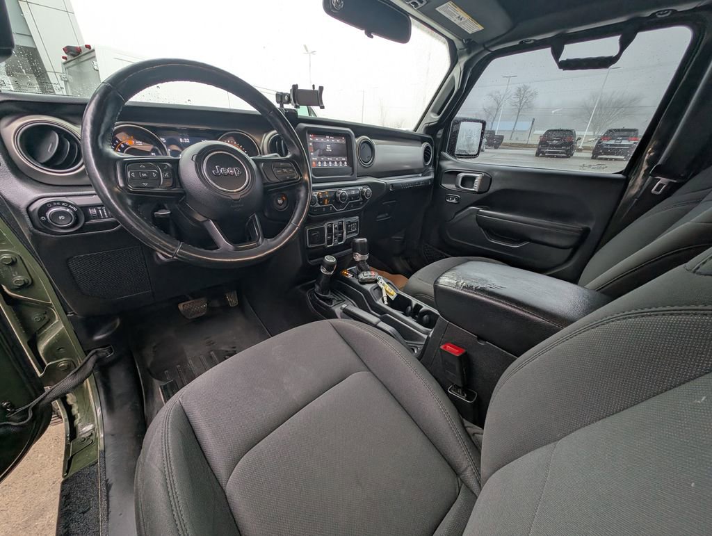 Used 2021 Jeep Wrangler Unlimited Sport image 14