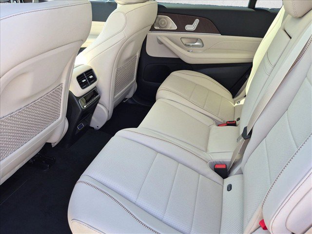 New 2027 Mercedes-Benz GLS 450 4MATIC image 15