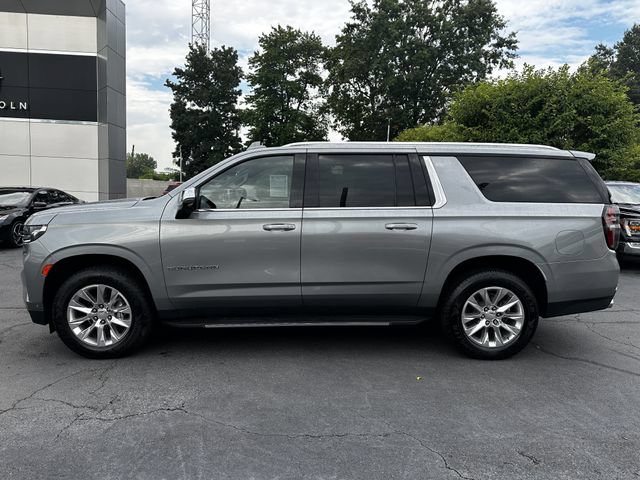 Used 2023 Chevrolet Suburban Premier w/ Advanced Technology Package AWD/4WD image 8