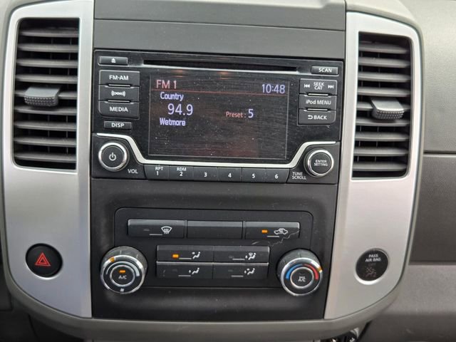 Used 2018 Nissan Frontier SV image 16