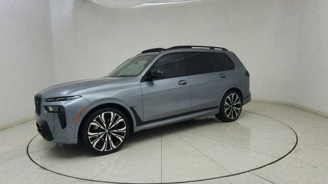 Used 2023 BMW X7 M60i w/ Executive Package image 71