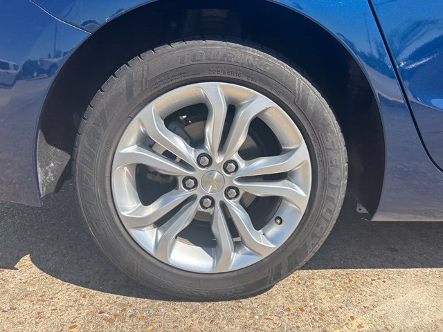 Used 2019 Chevrolet Cruze LT FWD image 14
