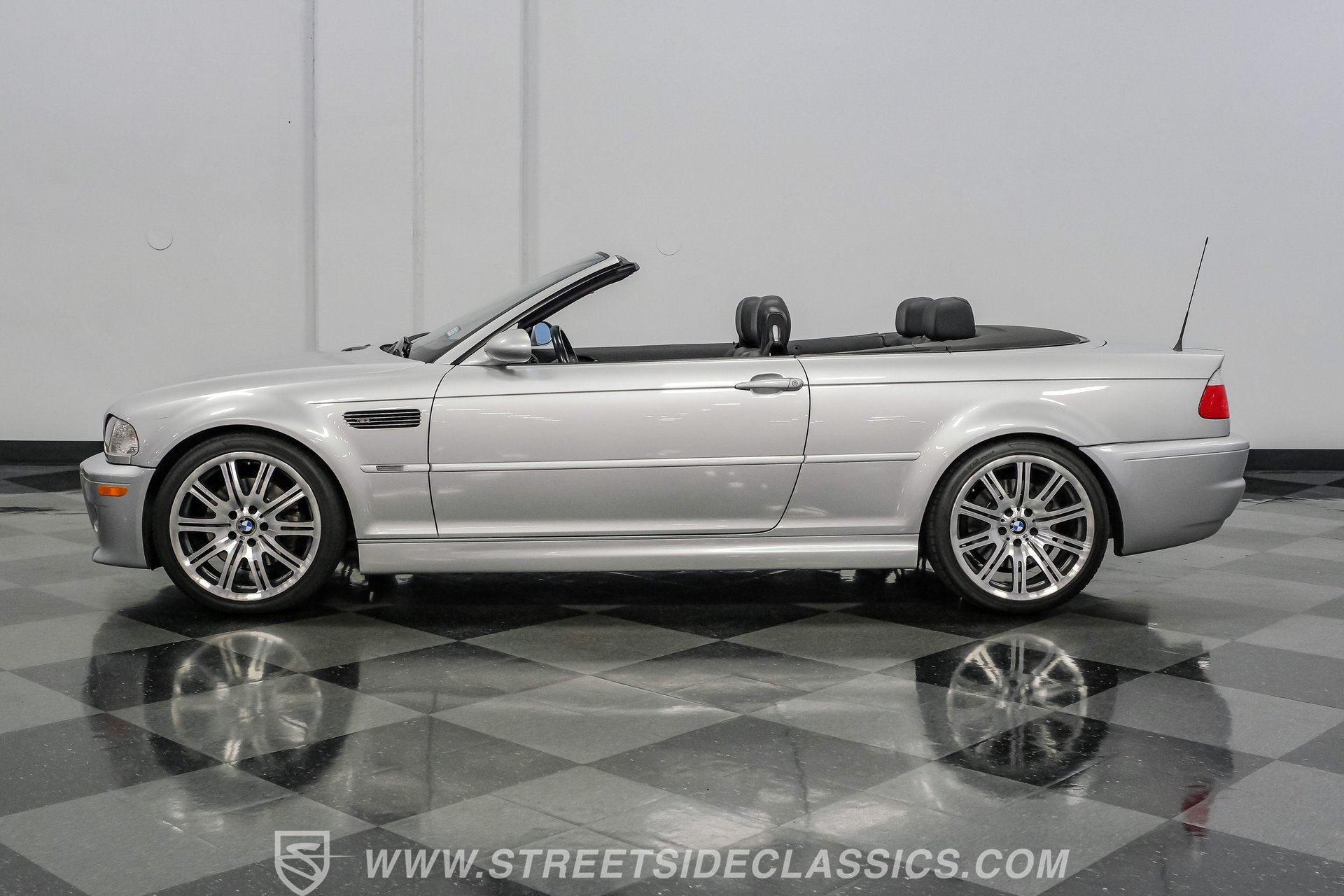 Used 2004 BMW M3 Convertible RWD image 7
