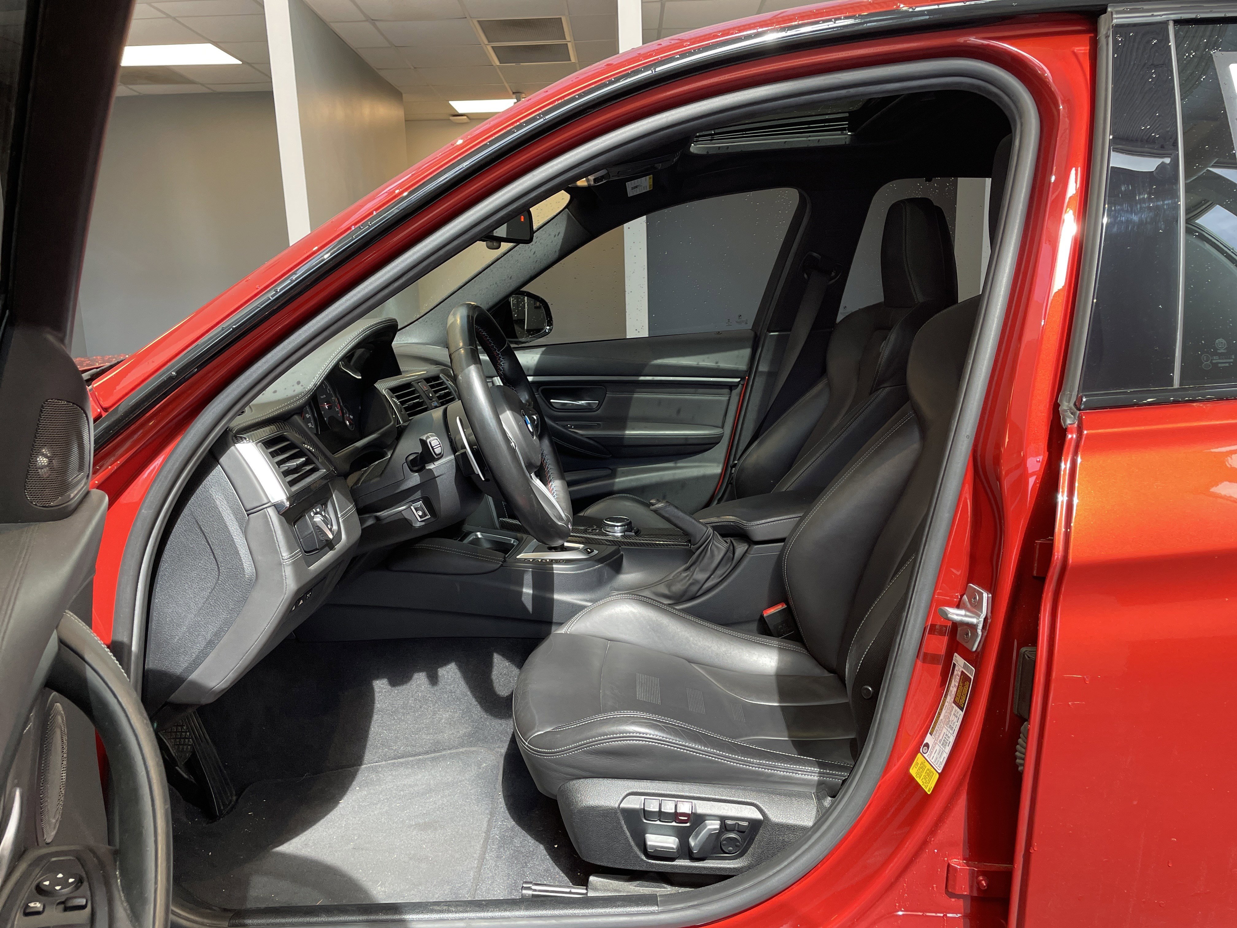 Used 2016 BMW M3 image 16