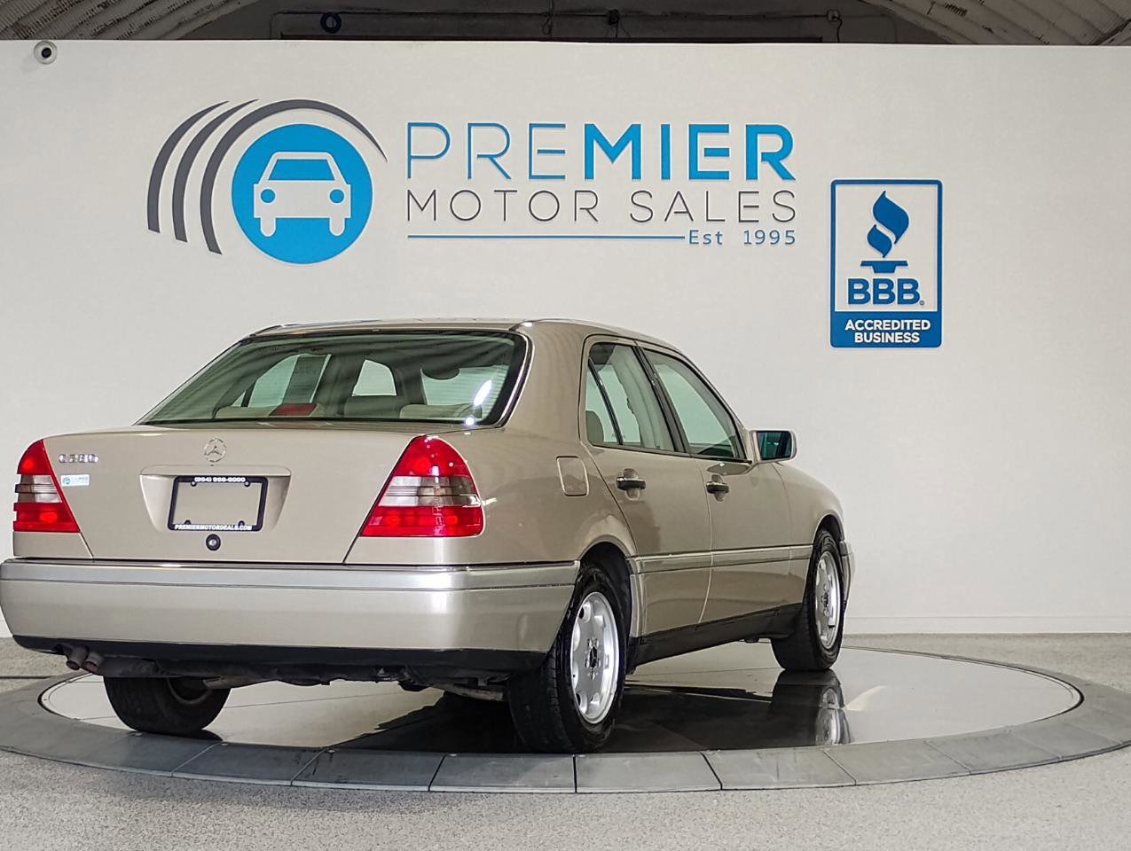 Used 1996 Mercedes-Benz C 280 Sedan image 9