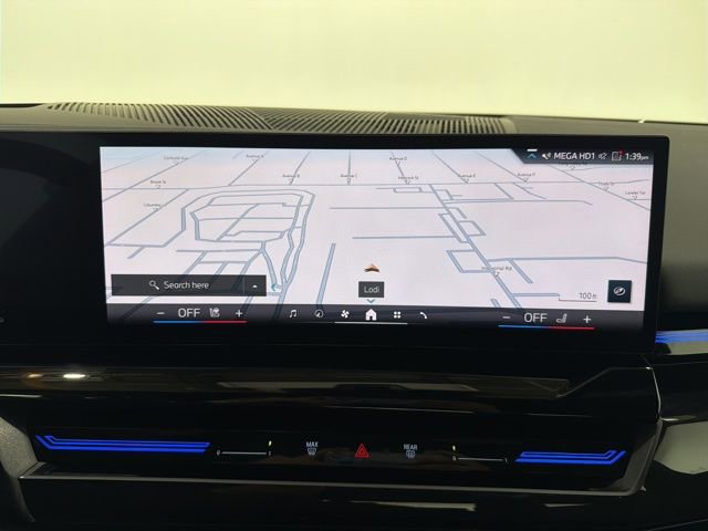 Used 2024 BMW 530i xDrive w/ Premium Package image 33