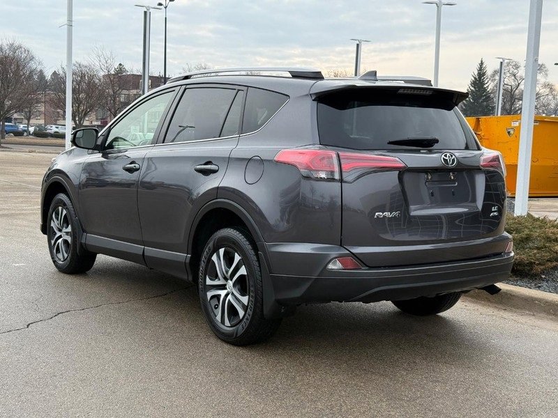 Used 2018 Toyota RAV4 LE w/ All Weather Liner Package image 5