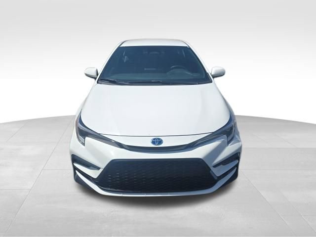 Used 2025 Toyota Corolla SE image 9