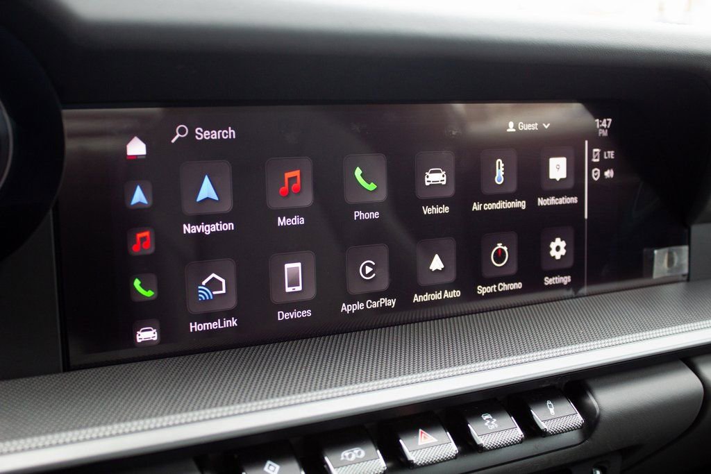 Used 2024 Porsche 911 Targa 4S w/ Premium Package image 15