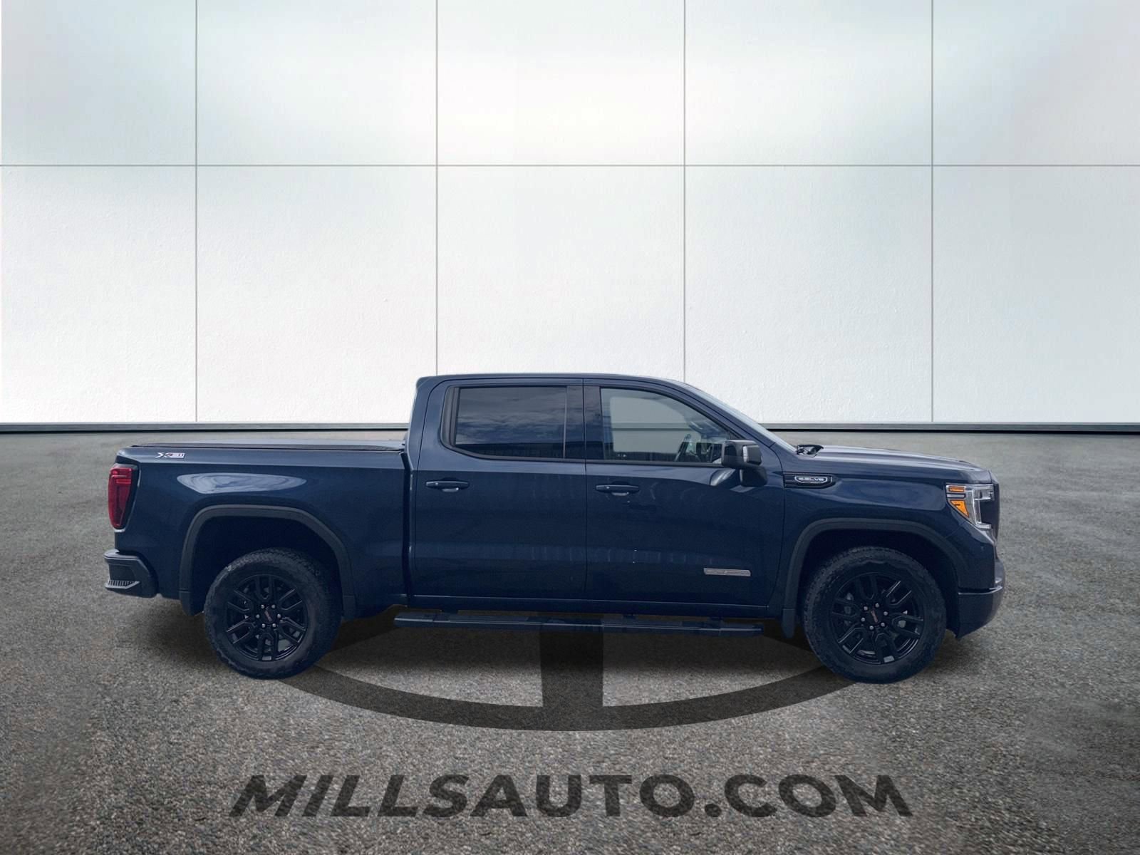 Used 2021 GMC Sierra 1500 Elevation w/ Preferred Package AWD/4WD image 5