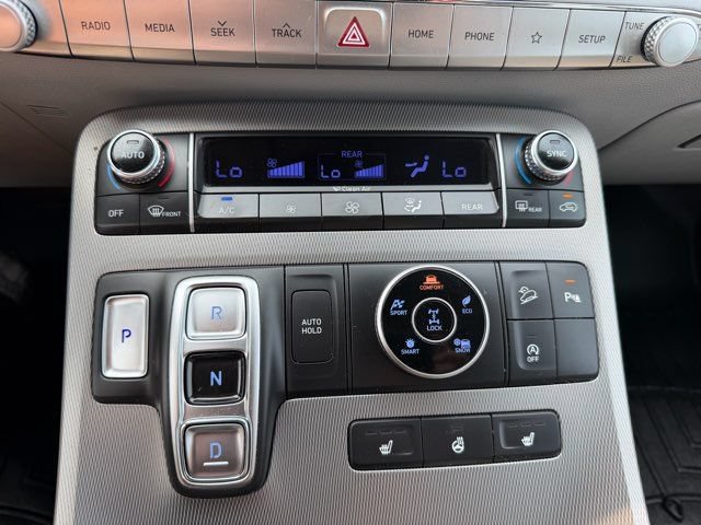 Used 2020 Hyundai Palisade SEL w/ Premium Package AWD/4WD image 16