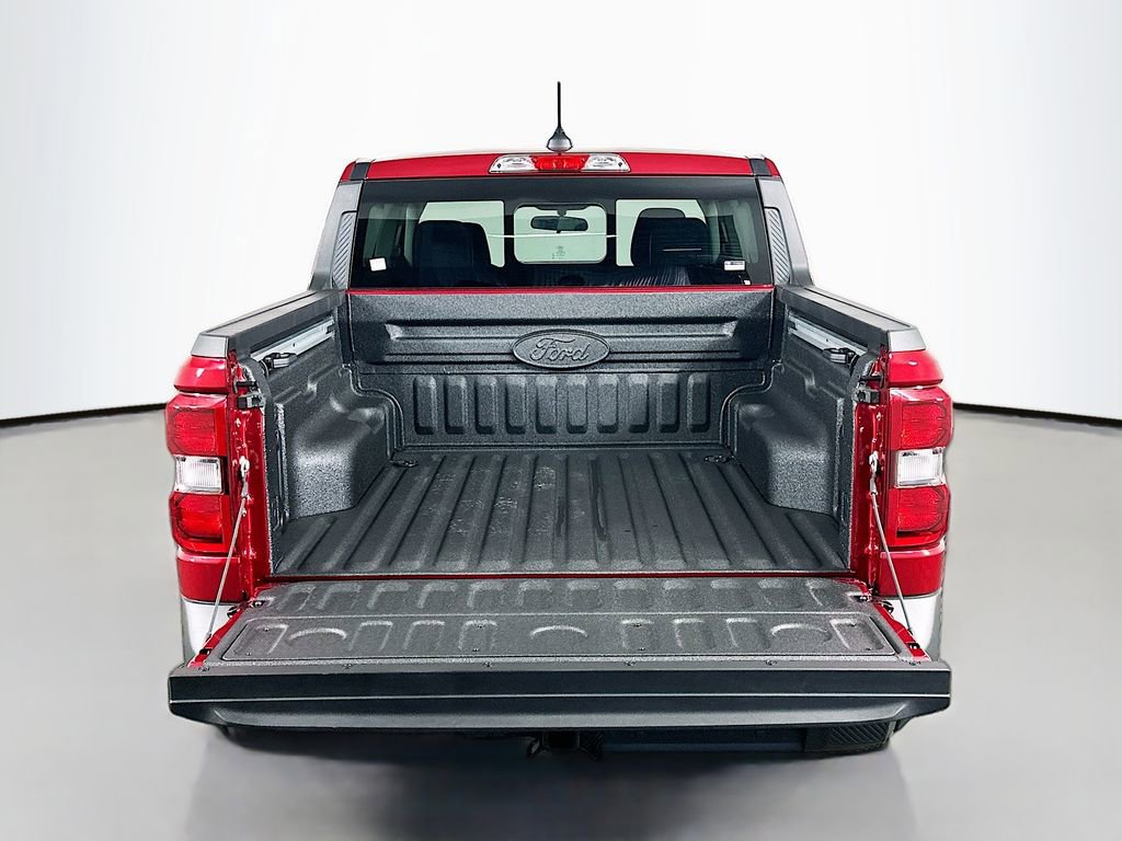 Used 2025 Ford Maverick Lariat w/ 4K Tow Package image 29