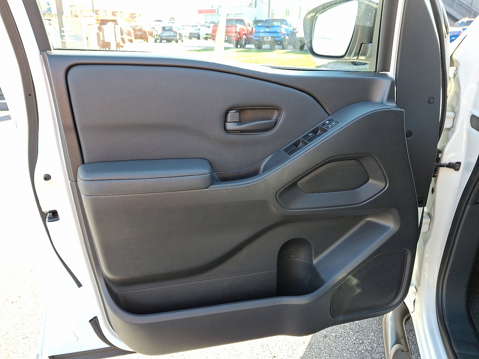 Certified 2022 Nissan Frontier S w/ Technology Package image 15