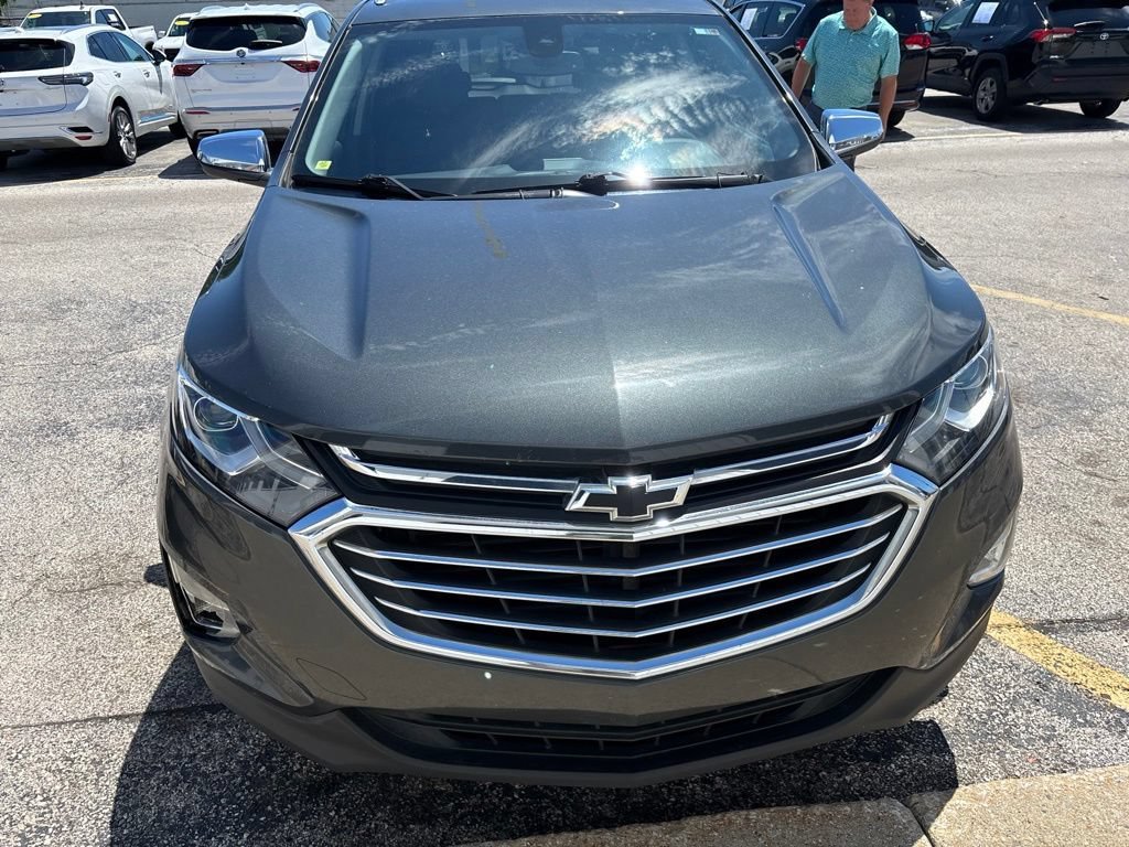 Used 2020 Chevrolet Equinox Premier w/ LPO, Floor Liner Package AWD/4WD image 11