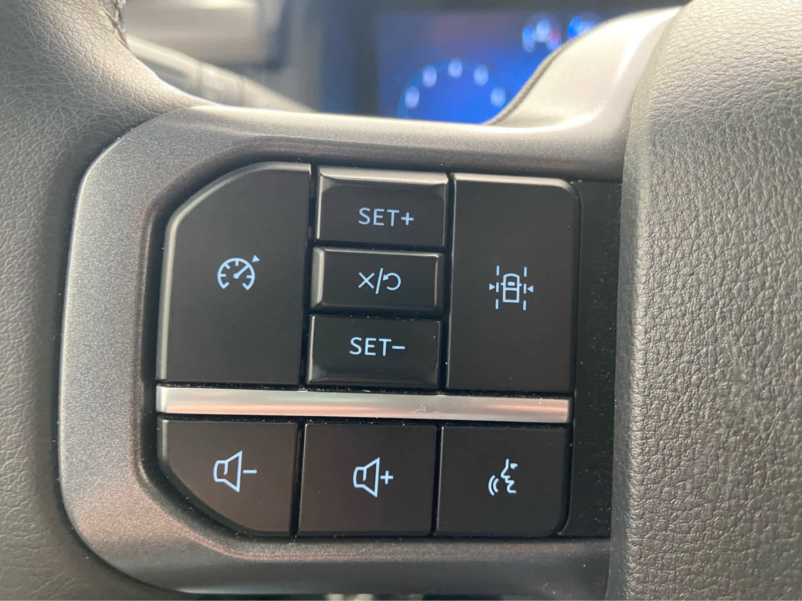 Used 2025 Ford F150 XLT w/ Equipment Group 301A Standard image 19