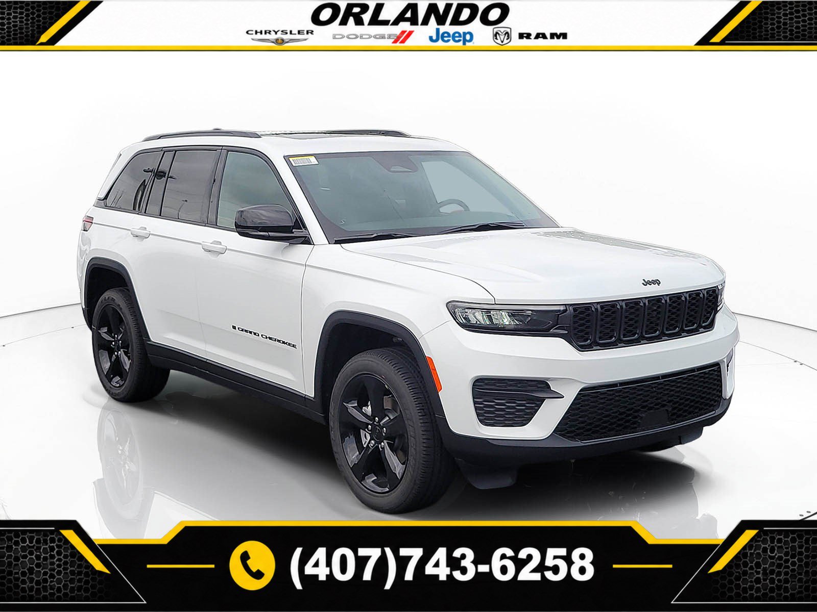 New 2025 Jeep Grand Cherokee Altitude RWD image 1