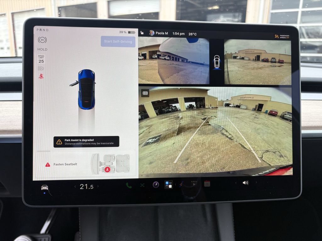 Used 2024 Tesla Model Y Long Range AWD/4WD image 19