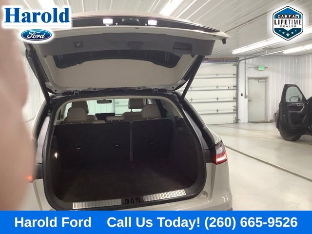 Used 2022 Lincoln Nautilus Reserve w/ Cargo Utility Package AWD/4WD image 6