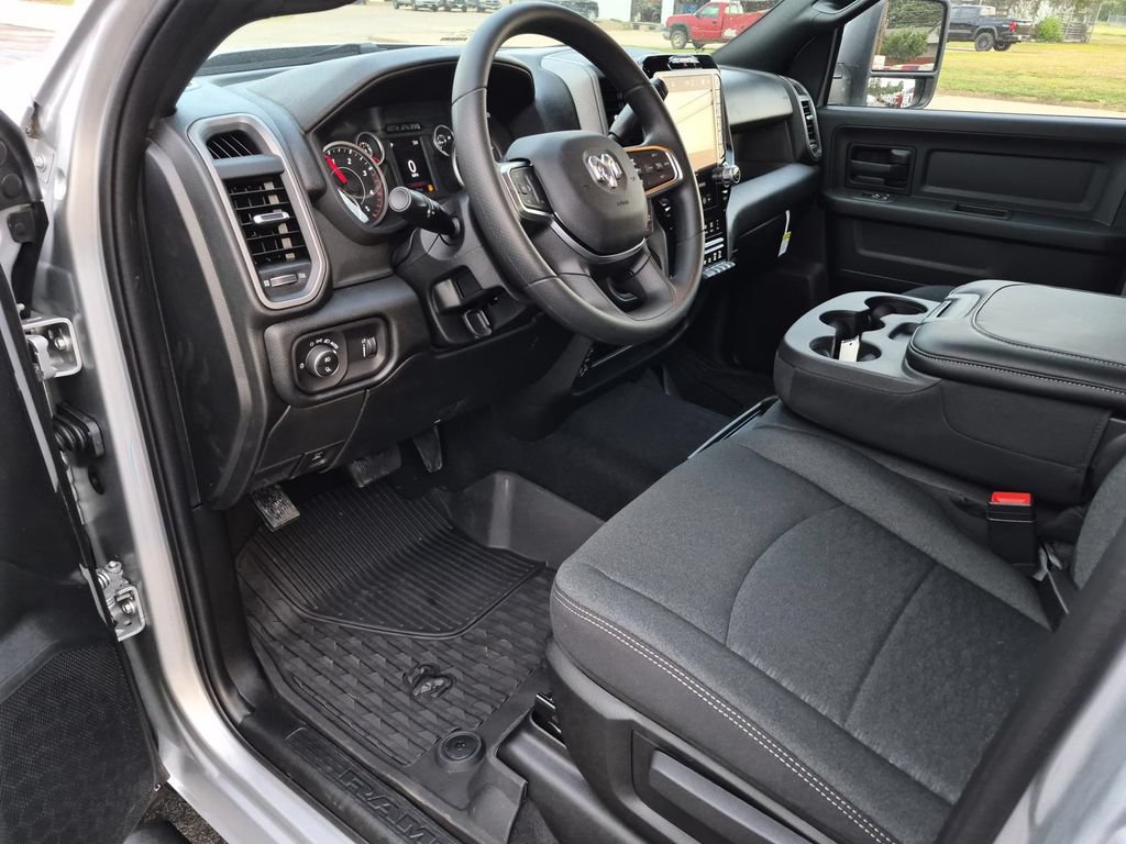 New 2027 RAM 3500 Tradesman AWD/4WD image 15