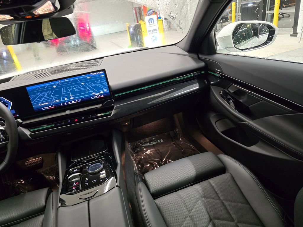 Used 2026 BMW 530i xDrive 530i xDrive image 38