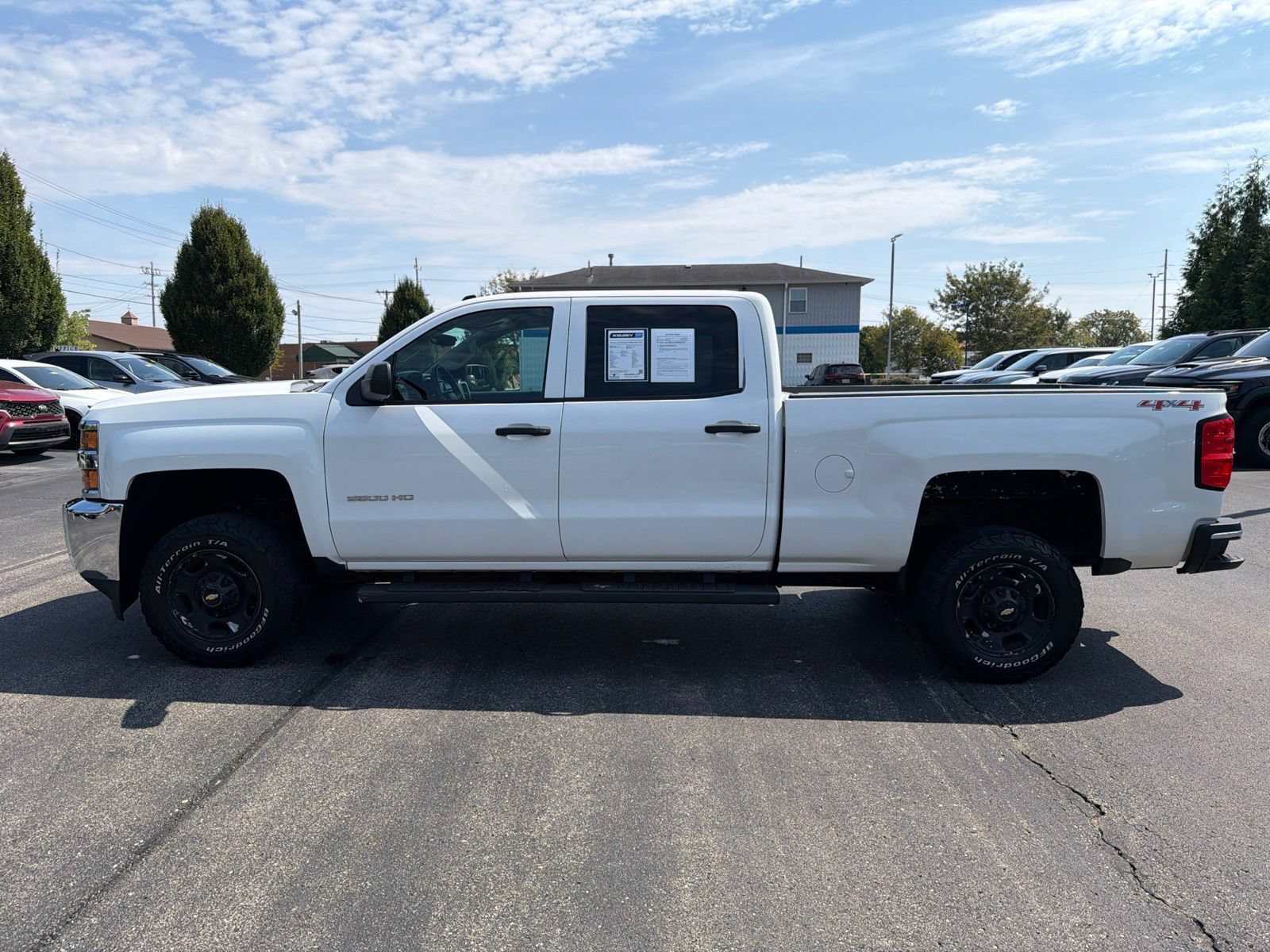 Used 2015 Chevrolet Silverado 2500 W/T w/ WT Convenience Package AWD/4WD image 2