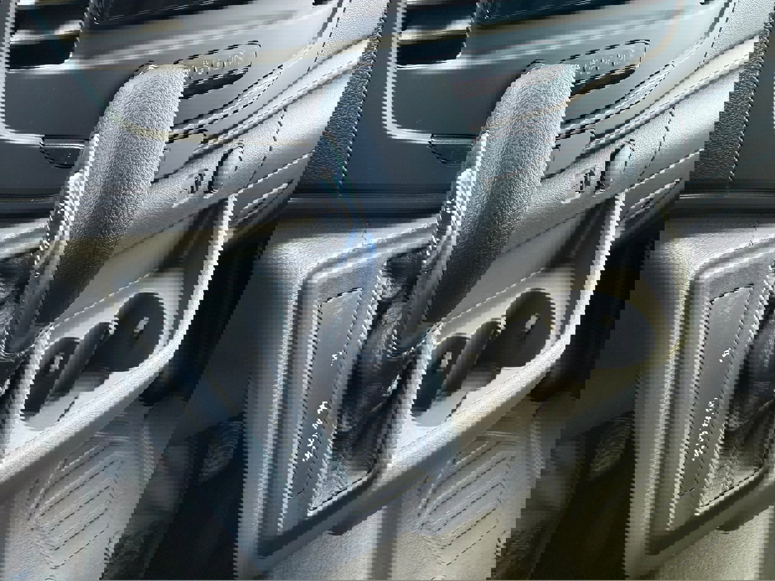 New 2026 Ford Transit 250 148 Medium Roof Extended AWD image 18