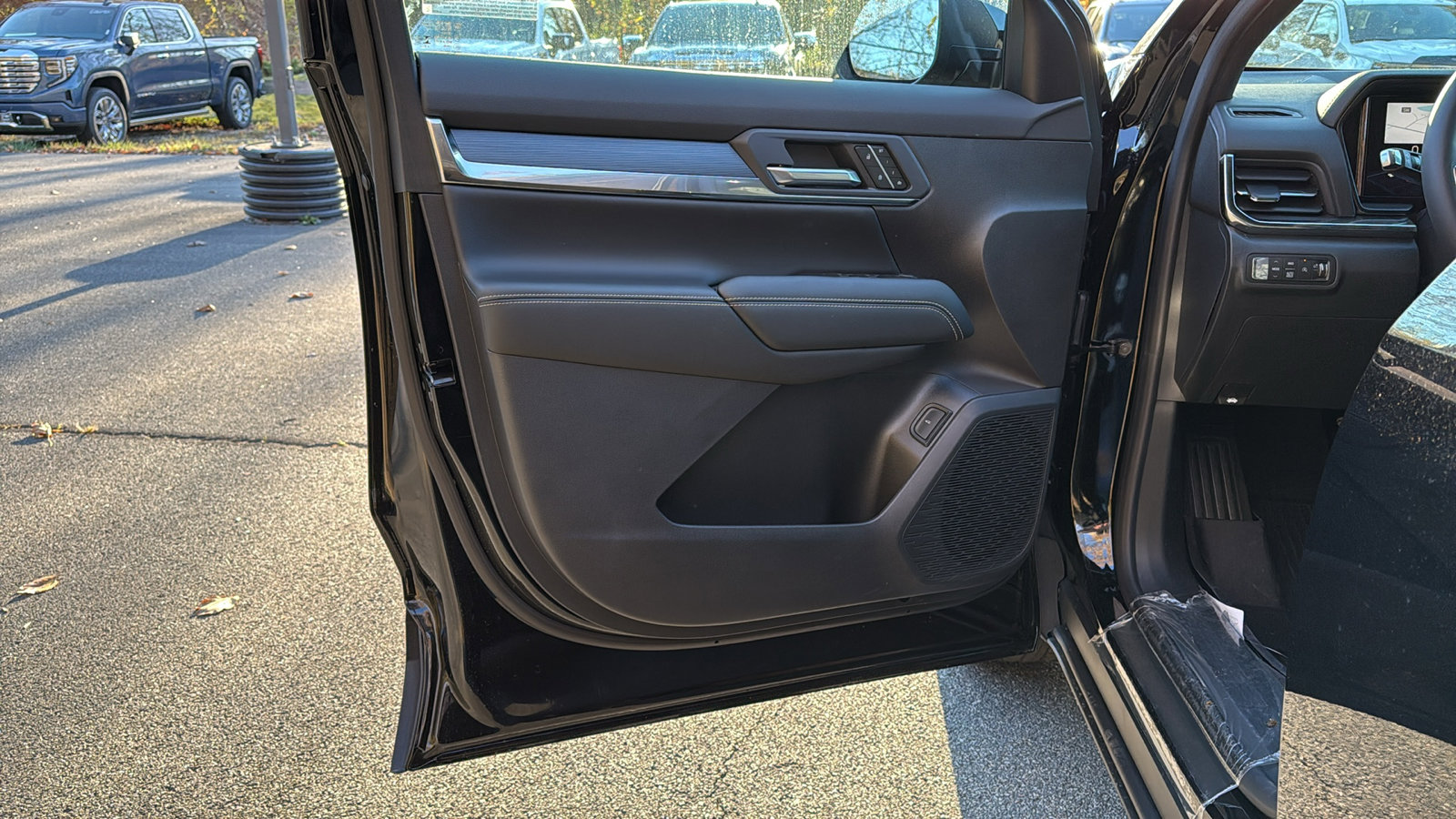 New 2026 GMC Terrain Elevation w/ Elevation Premium Package image 6