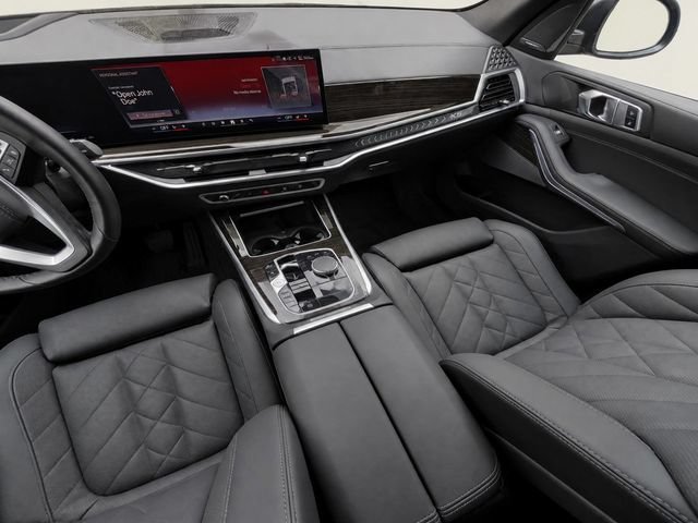 Used 2026 BMW X5 xDrive40i AWD/4WD image 21