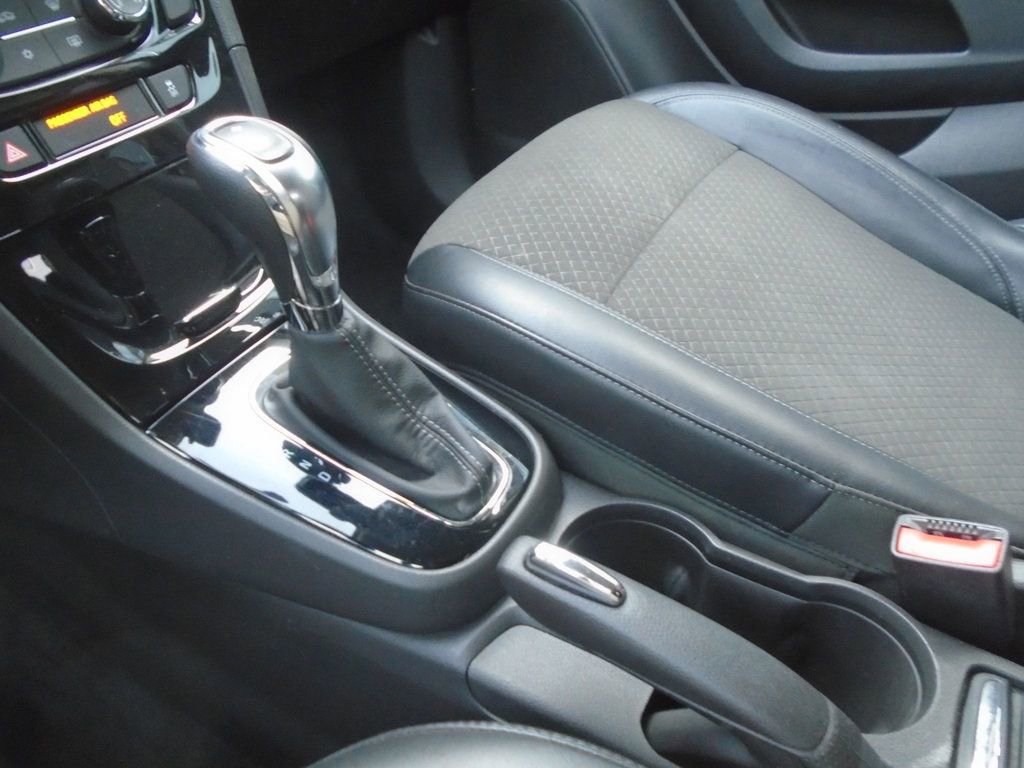 Used 2019 Buick Encore Preferred image 22