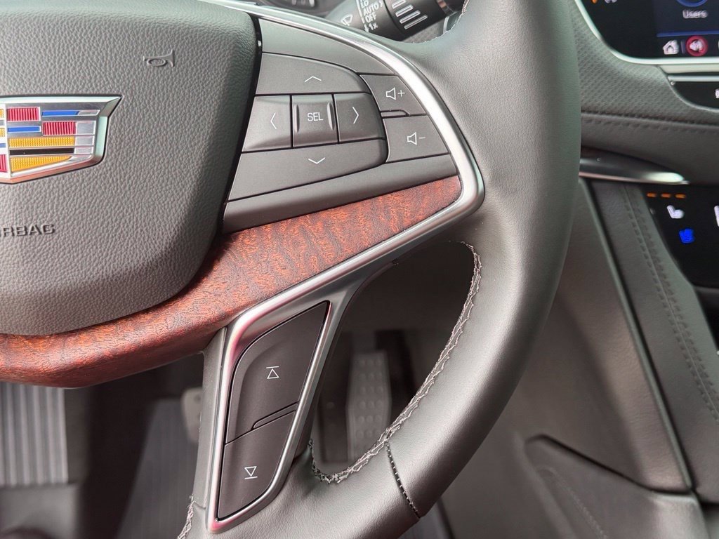 New 2026 Cadillac XT5 Premium Luxury w/ Driver Assist Package FWD image 30