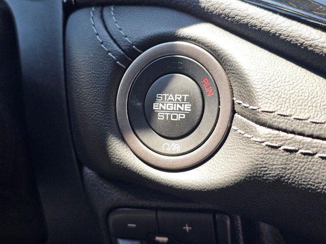 Certified 2023 Dodge Durango SXT Launch Edition AWD/4WD image 41