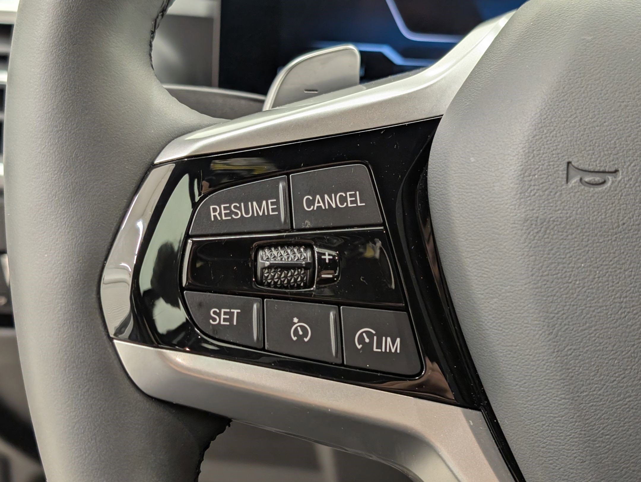 Certified 2025 BMW 430i w/ Premium Package image 18