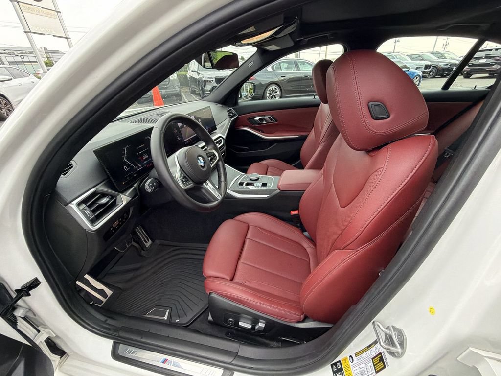 Used 2023 BMW 330i xDrive Sedan w/ M Sport Package AWD/4WD image 10