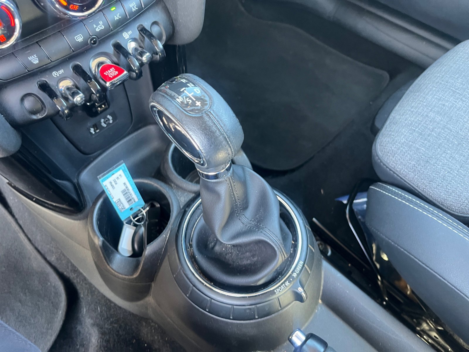 Used 2015 MINI Cooper S image 31