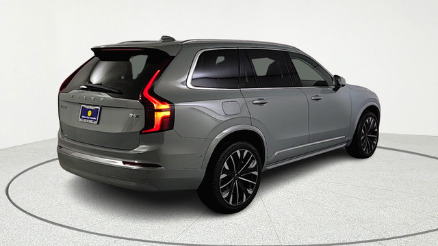 New 2026 Volvo XC90 B6 Ultra w/ Protection Package AWD/4WD image 4