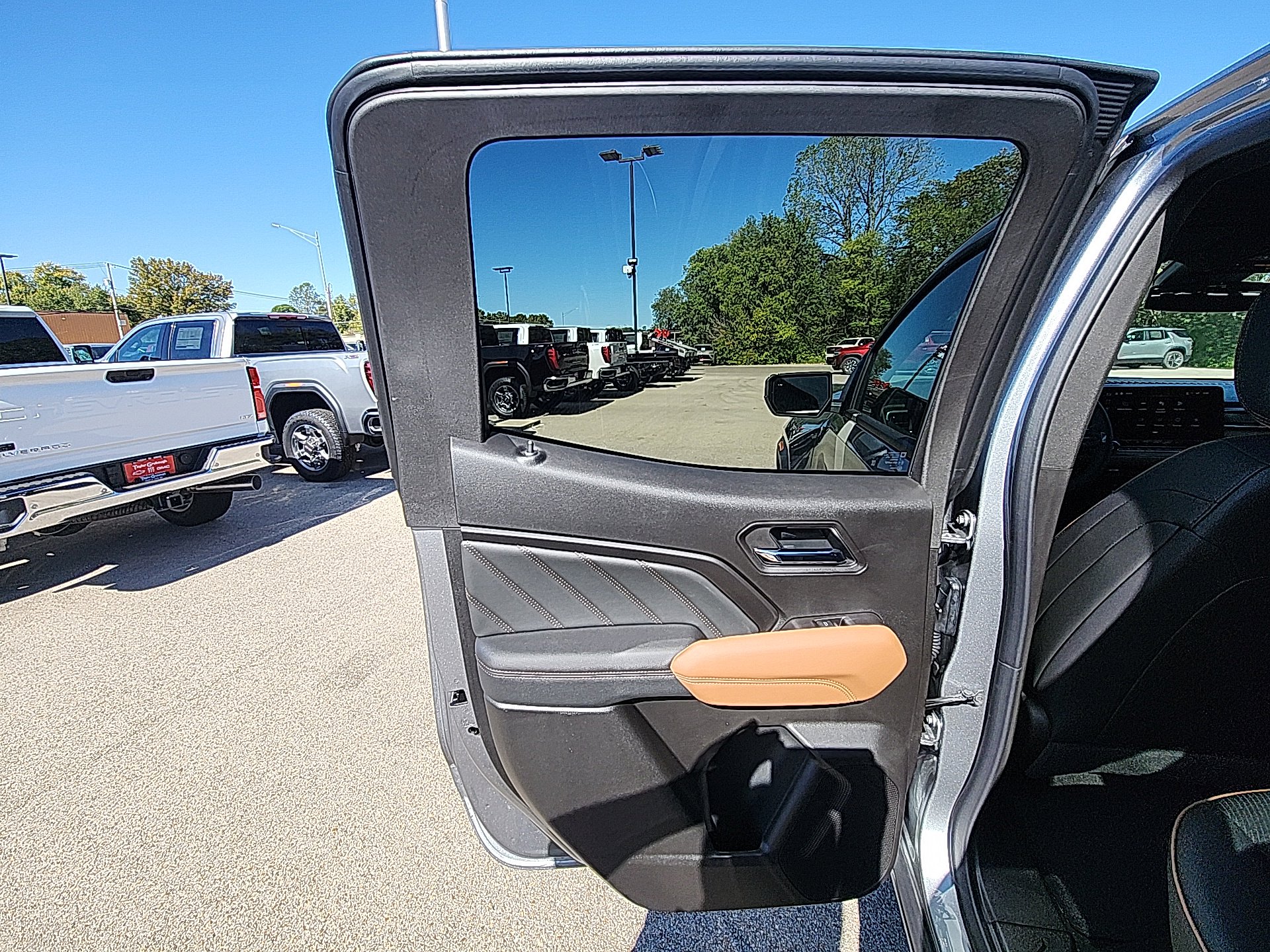 New 2026 GMC Canyon AT4 image 27