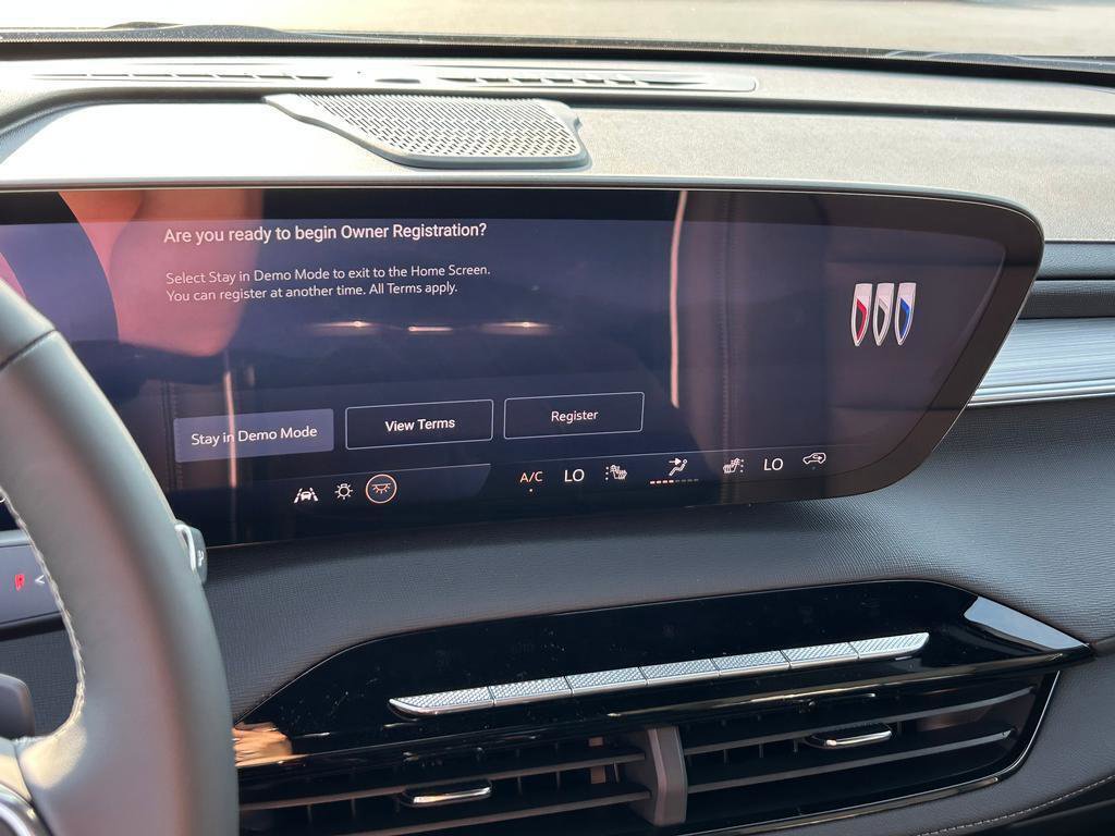 New 2026 Buick Enclave Preferred w/ Power Package image 9