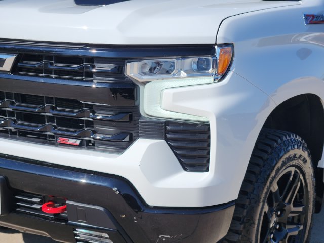 Used 2024 Chevrolet Silverado 1500 LT Trail Boss w/ Convenience Package II AWD/4WD image 16