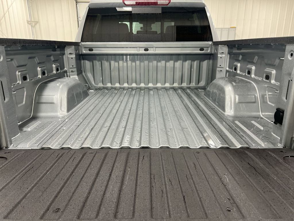 New 2026 Chevrolet Silverado 1500 RST w/ Convenience Package II AWD/4WD image 24