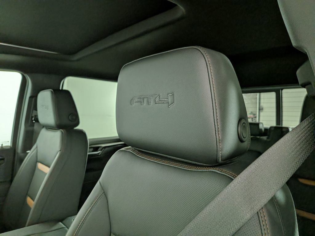 New 2026 GMC Sierra 1500 AT4 w/ AT4 Premium Package AWD/4WD image 16