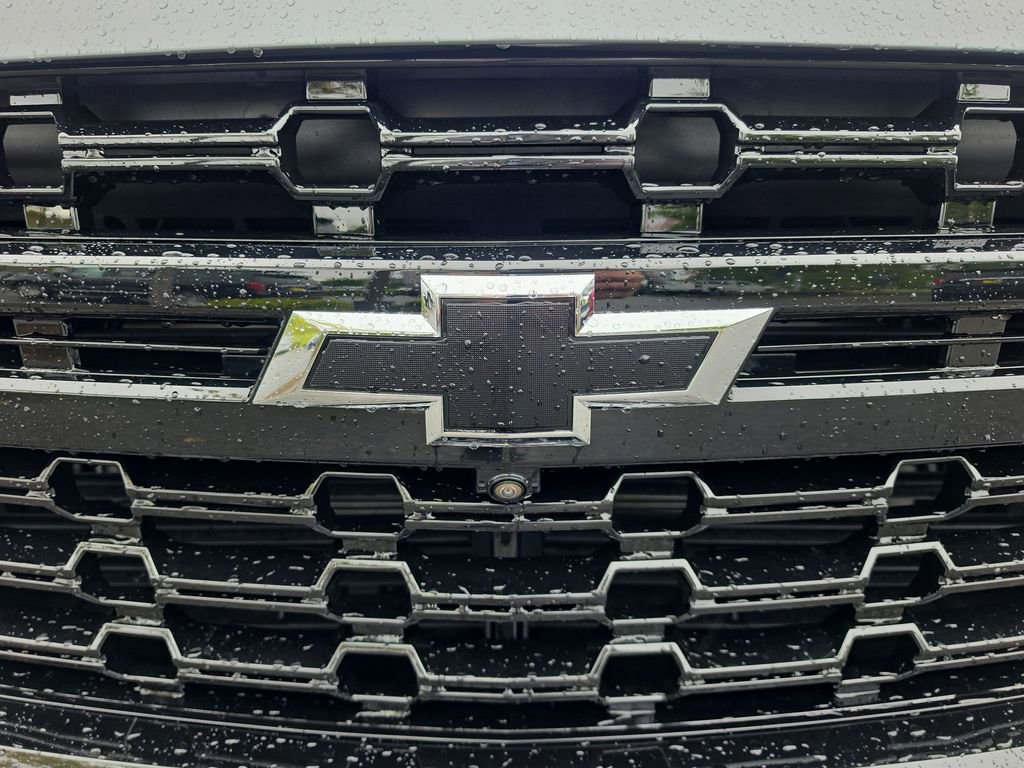 Certified 2024 Chevrolet Suburban Z71 w/ Luxury Package AWD/4WD image 38