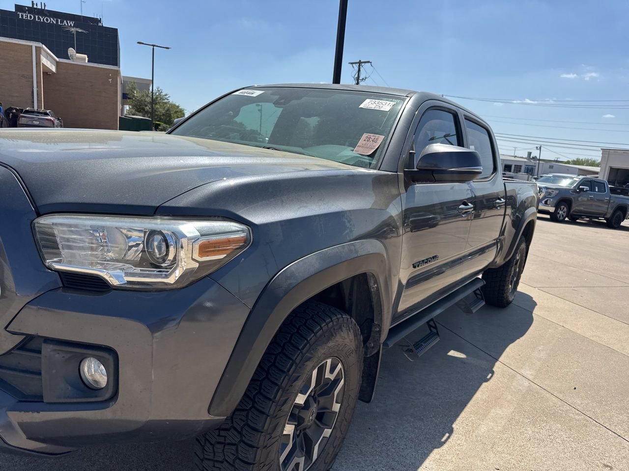 Used 2018 Toyota Tacoma TRD Off-Road w/ Technology Package image 1