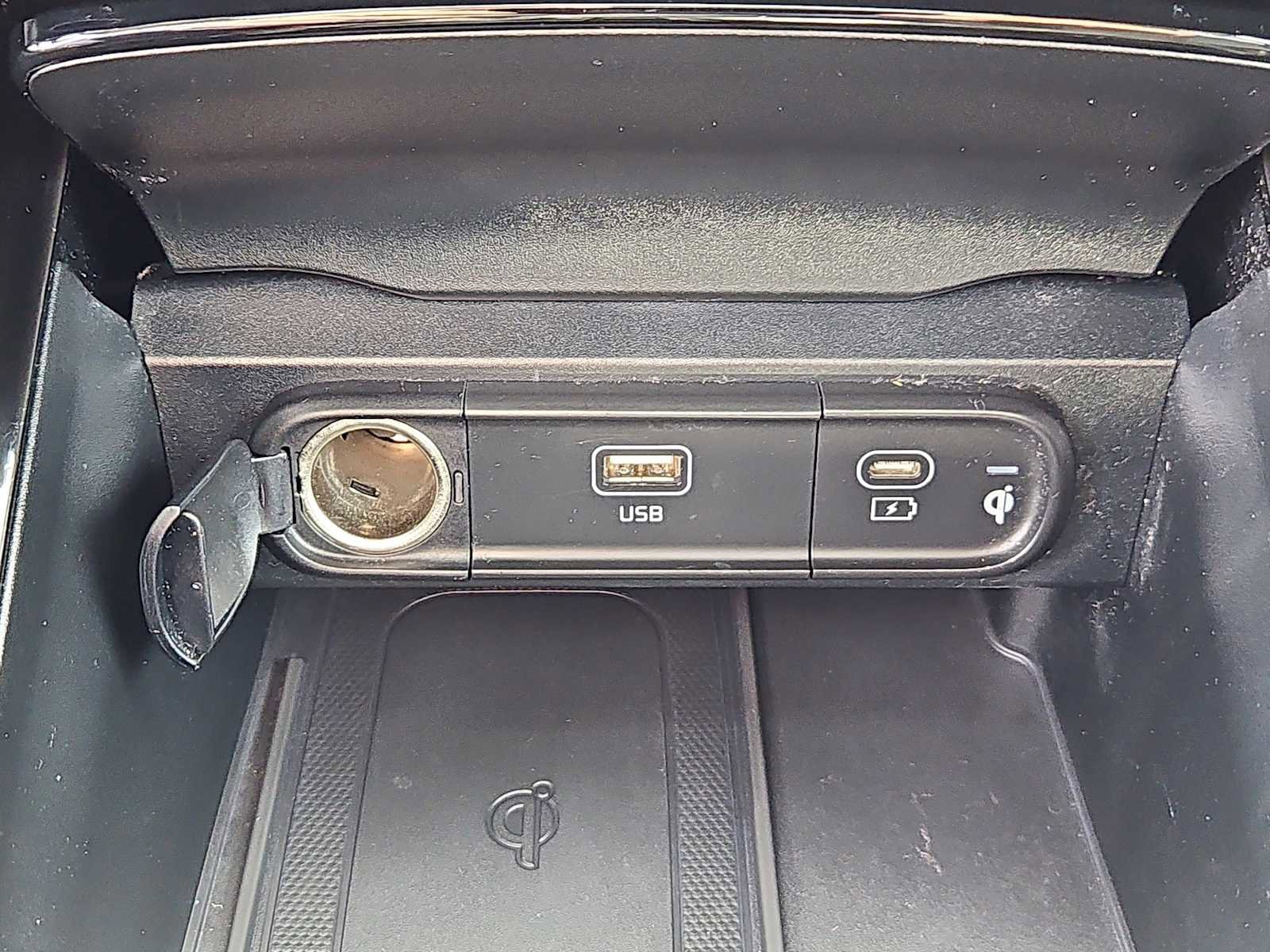 Used 2024 Kia Telluride S w/ S Sunroof Package image 18