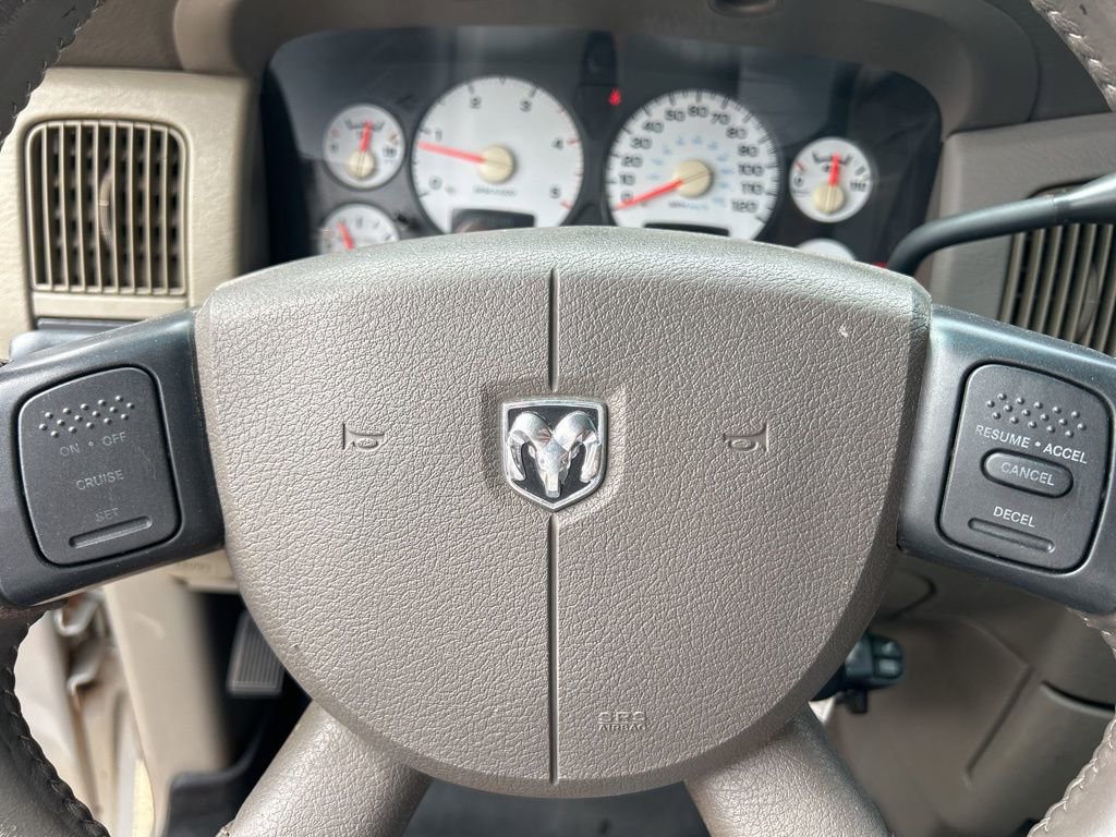 Used 2005 Dodge Ram 2500 Truck SLT image 15