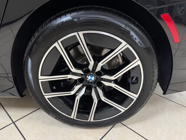 Used 2023 BMW 740i RWD image 29