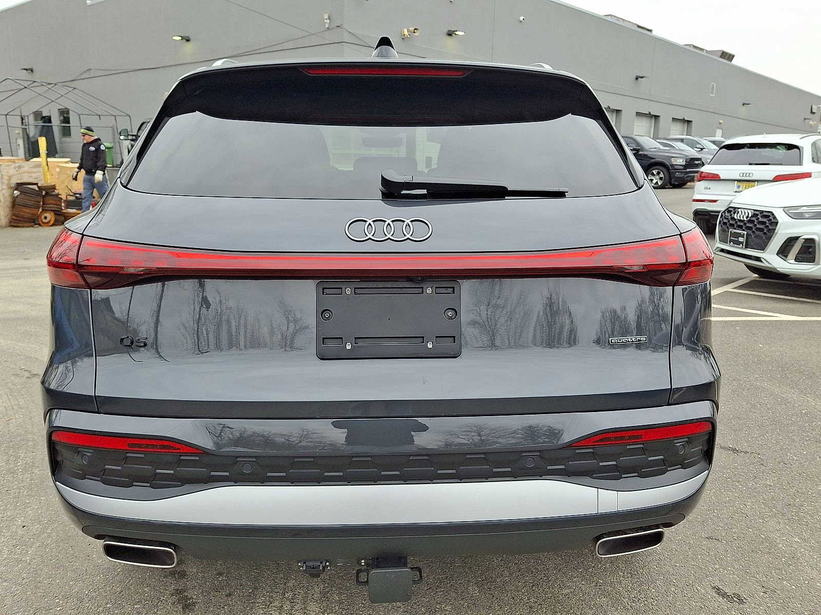 Used 2025 Audi Q5 Premium Plus w/ Premium Plus image 23