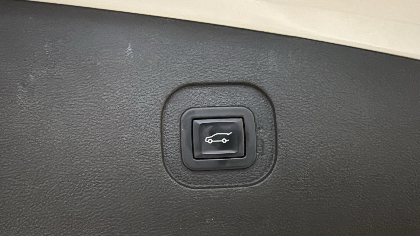 Used 2015 Chevrolet Equinox LT w/ Power Convenience Package FWD image 29