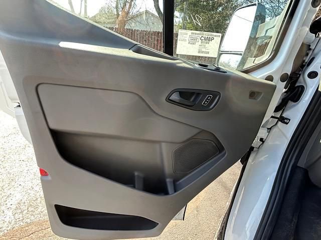 New 2024 Ford Transit 350 w/ Interior Upgrade Package image 31