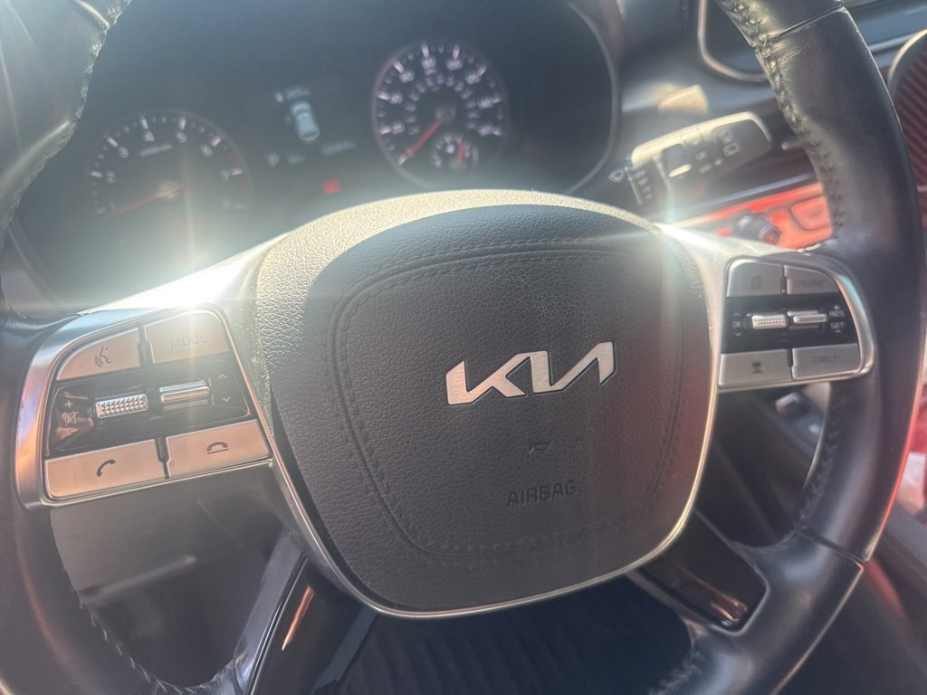 Used 2022 Kia Telluride EX w/ EX Premium Package image 21