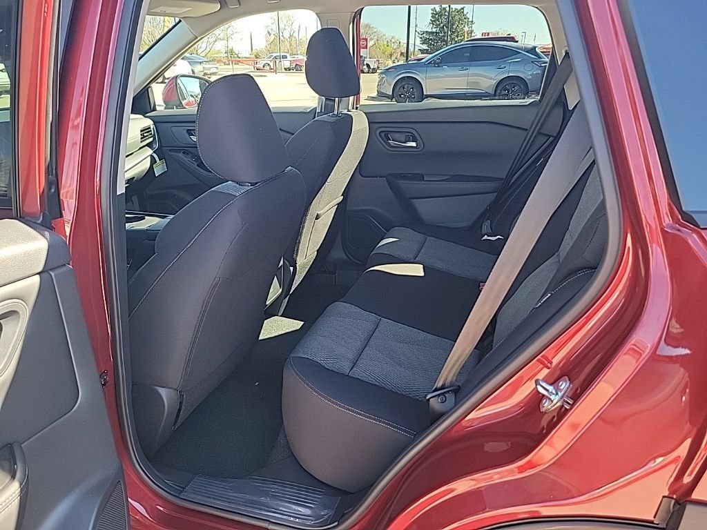New 2026 Nissan Rogue SV FWD image 12